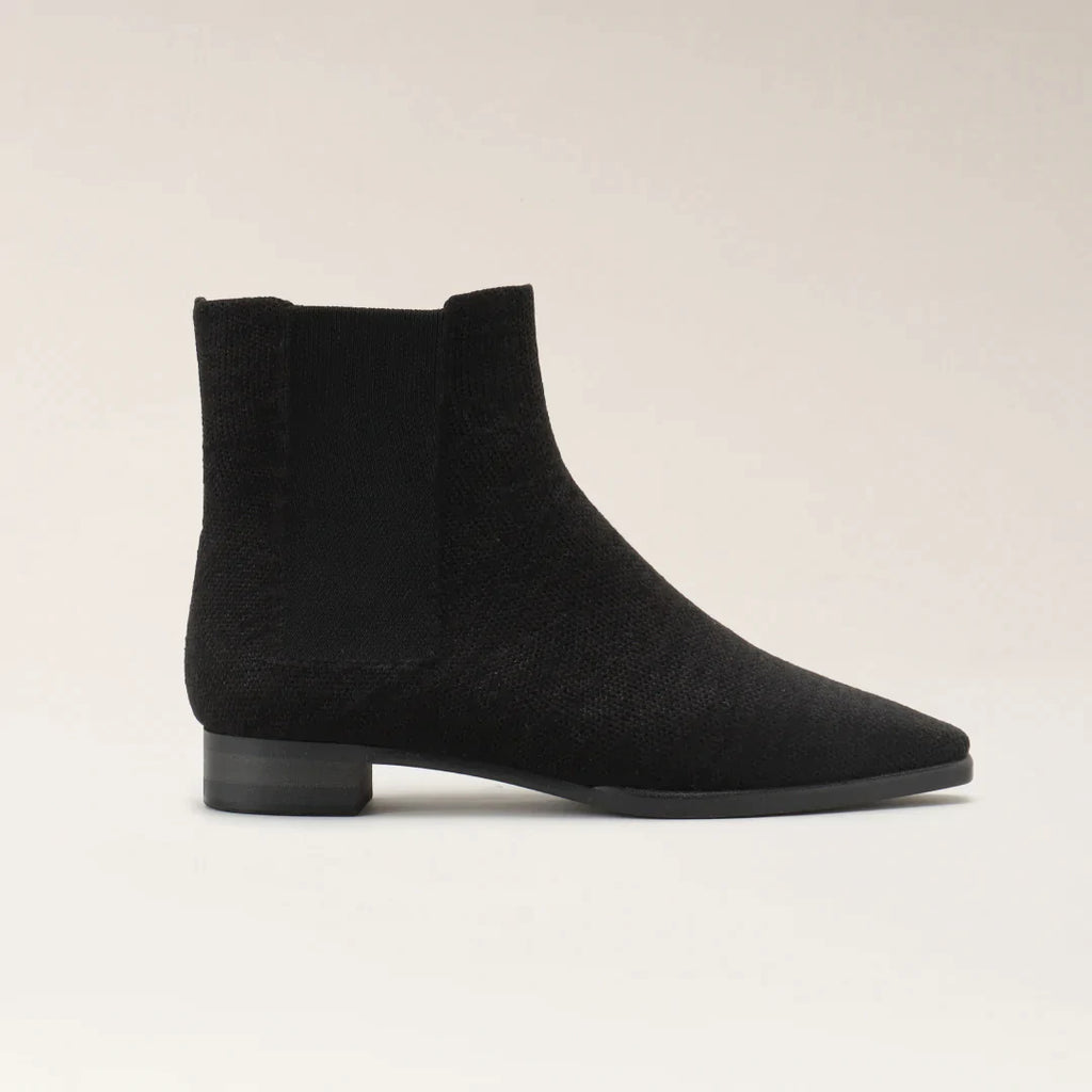 Flat Short Boots（フラット ショート ブーツ）カラー:黒曜