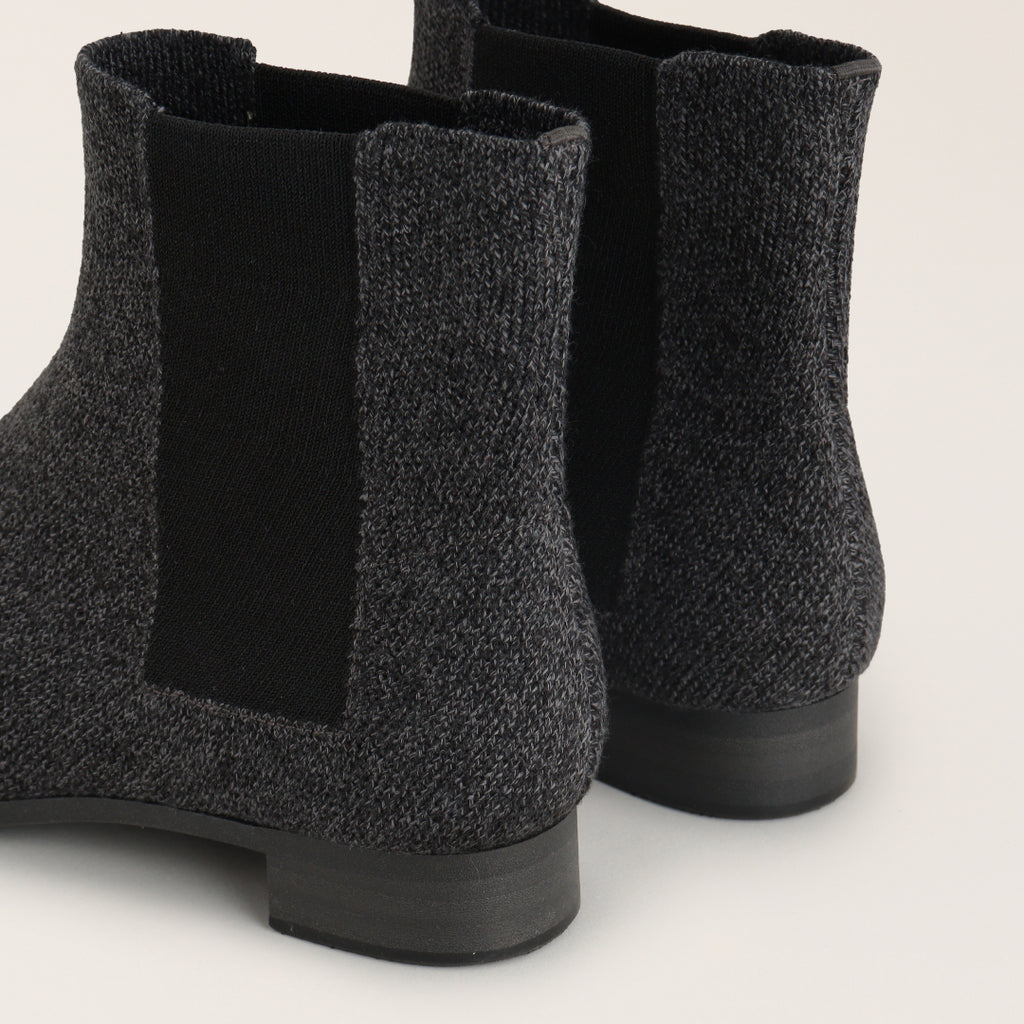 Flat Short Boots（フラット ショート ブーツ）カラー:薄黒